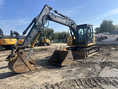 John Deere 135G Excavator