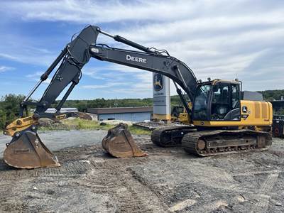 210 P Excavator