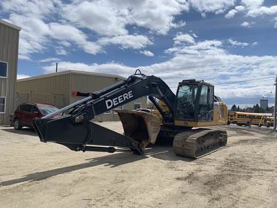 John Deere 210G LC Excavator