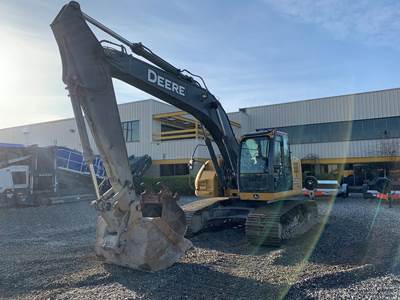 225D LC Excavator
