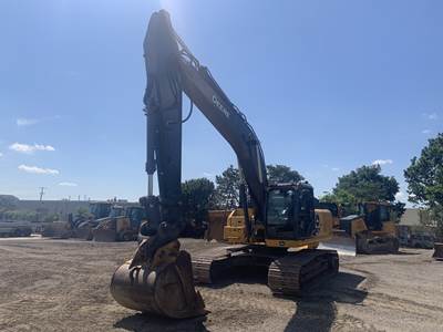 John Deere 250 P Excavator