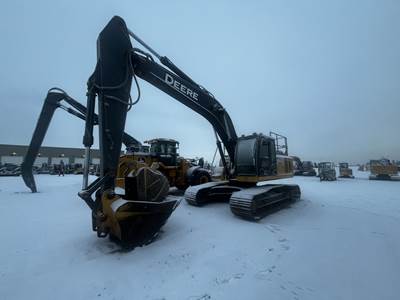 250G LC Excavator