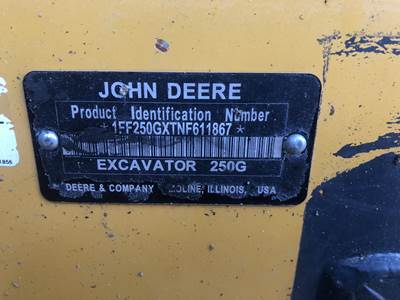 John Deere 250G LC Excavator