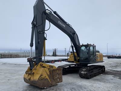 John Deere 250G LC Excavator