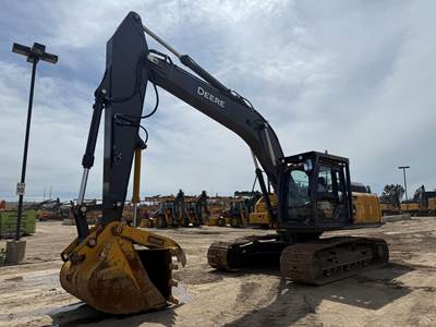 John Deere 250G LC Excavator