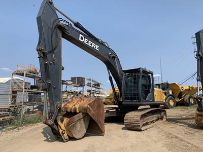 John Deere 250G LC Excavator