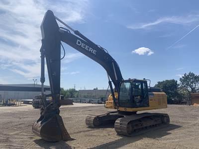 John Deere 250G LC Excavator