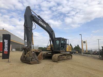 John Deere 290G LC Excavator