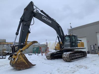 John Deere 300G Excavator