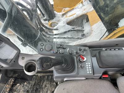 John Deere 300G LC Excavator