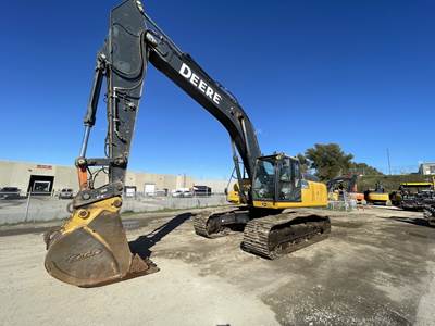 John Deere 350G LC Excavator