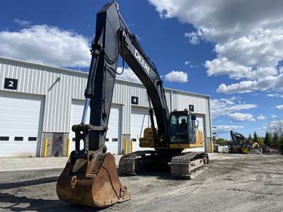 John Deere 350G LC Excavator