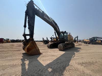 John Deere 450D LC Excavator