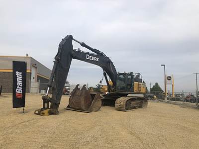 John Deere 470G LC Excavator