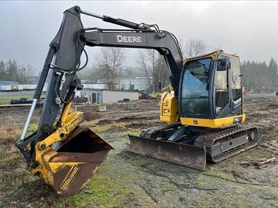 John Deere 75G Excavator