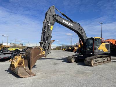 Volvo EC250 Excavator