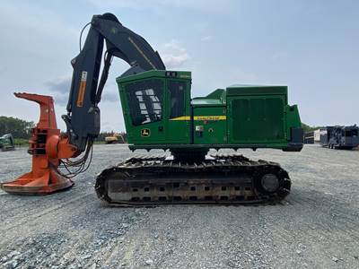 John Deere 903M Feller Buncher