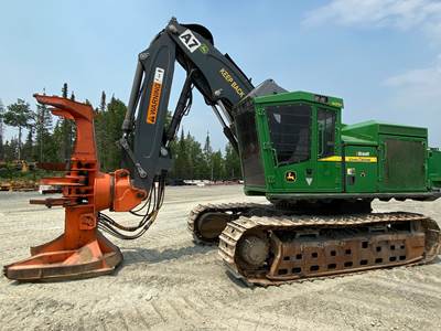 John Deere 903M Feller Buncher