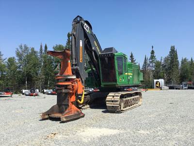 John Deere 903M Feller Buncher