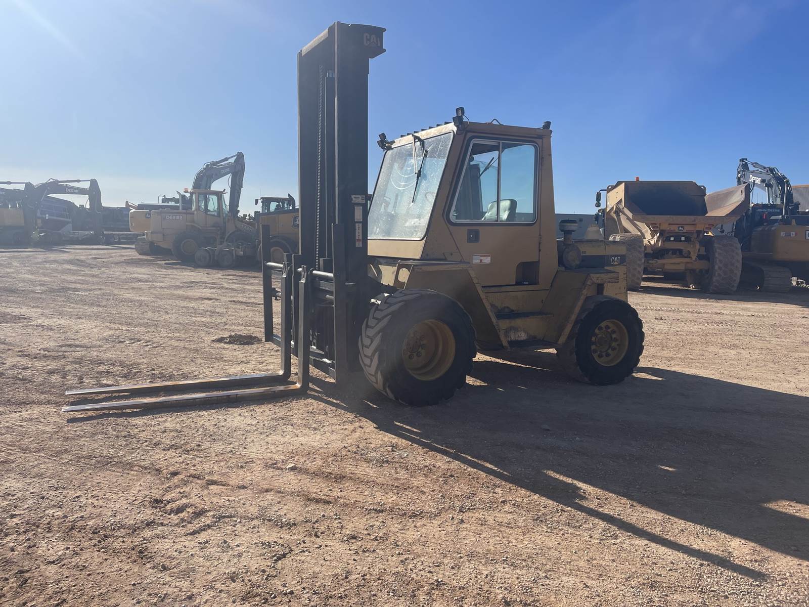 2000 Caterpillar R80 Forklift For Sale, 600 Hours Winnipeg, MB