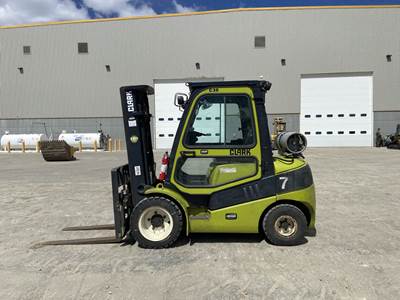 Clark CMP 30SL Forklift