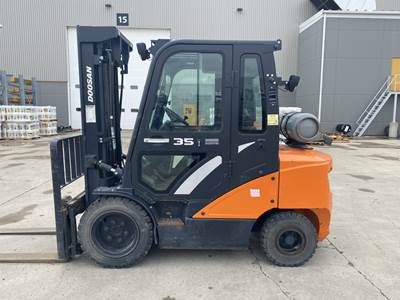 Doosan G35EC-7L Forklift