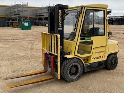 Hyster H65XM Forklift