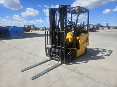 Hyundai 25BC-9 Forklift