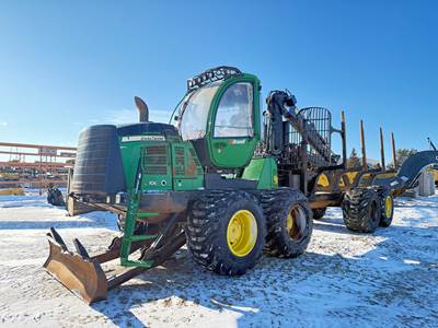 John Deere 1210E Forwarder