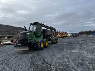 John Deere 1210G Forwarder