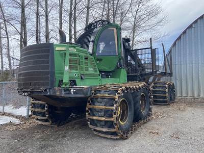 John Deere 1910G Forwarder