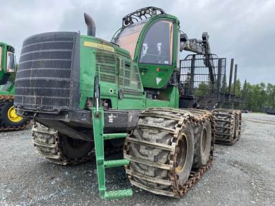 John Deere 1910G Forwarder