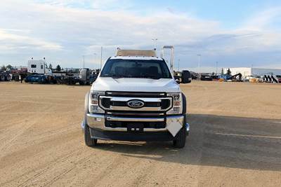 Ford F-550 Single Axle Fuel & Lube Truck - 330HP