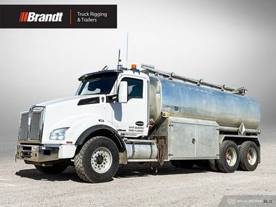 Kenworth T880 Tandem Axle Fuel & Lube Truck - Paccar, 485HP