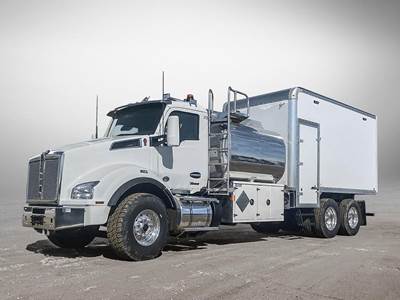 Kenworth T880 Fuel & Lube Truck