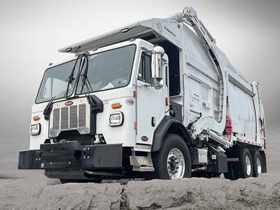 Peterbilt 520 Garbage Truck - 355HP
