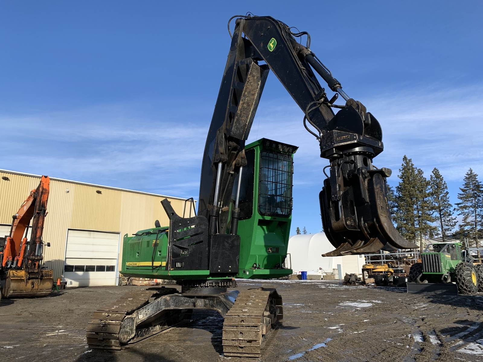 2015 John Deere 2154D Log Loader For Sale, 13,829 Hours Cranbrook, BC