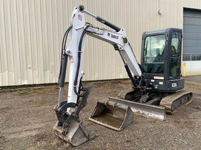 Bobcat E35i Compact Excavator