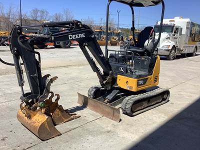 John Deere 17G Mini Excavator