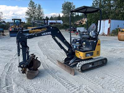John Deere 17G Mini Excavator