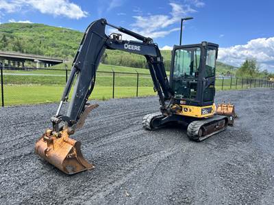 John Deere 35G Mini Excavator