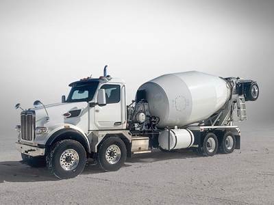 Peterbilt 567 Mixer / Ready Mix / Concrete Truck - 455HP