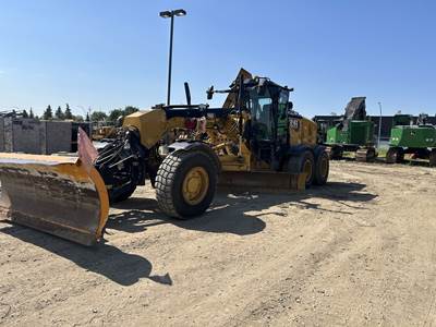 Caterpillar 160M Motor Grader