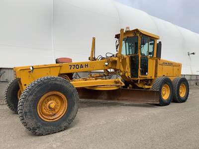 John Deere 770A Motor Grader