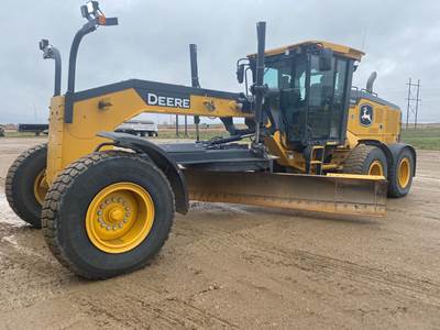 John Deere 770G Motor Grader