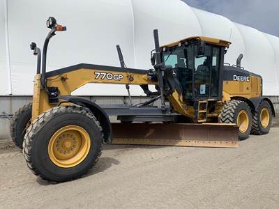 John Deere 770G Motor Grader