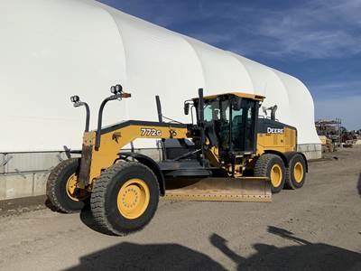 John Deere 772G Motor Grader