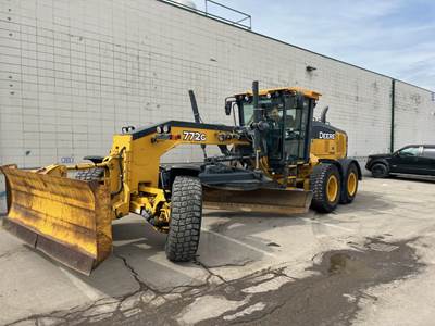 John Deere 772G Motor Grader