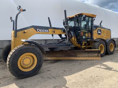 John Deere 772G Motor Grader