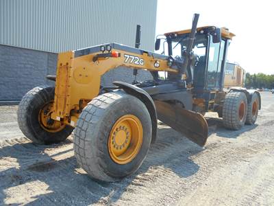 John Deere 772G Motor Grader